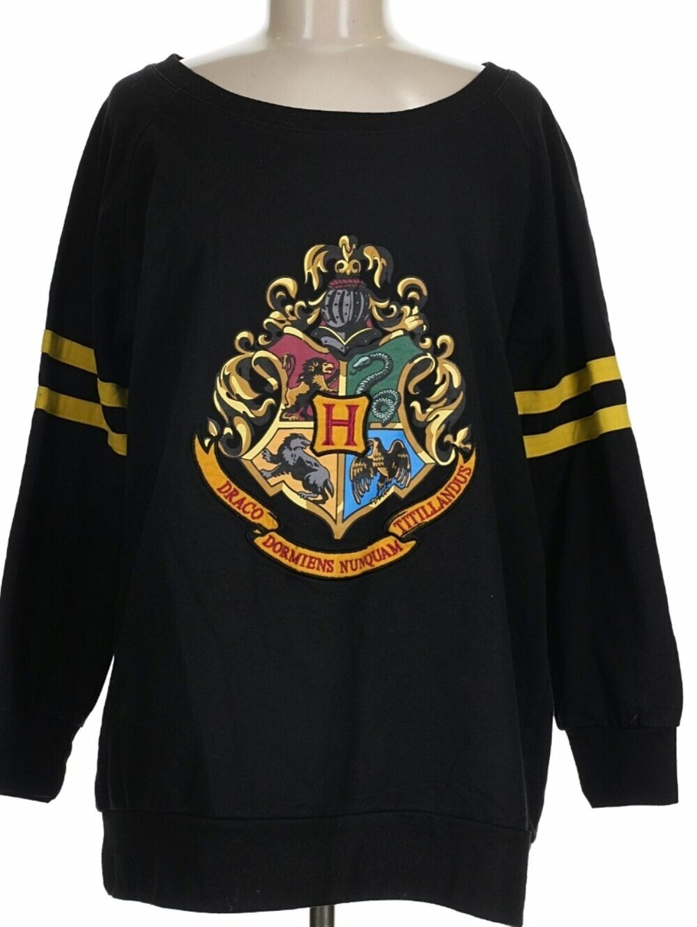 Black Hogwarts Crest Pullover Sweater - Women's M